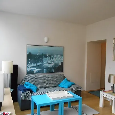 Joli Convention Apartment